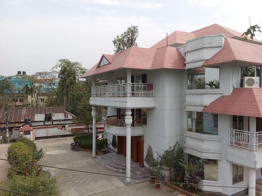 Subhani Aysha Palace Luxury Apartment Sylhet Exterior photo